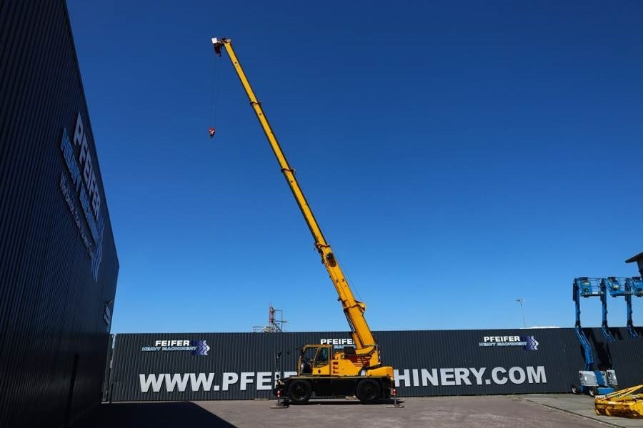 Demag AC30 City Diesel, 4x4x4 Drive, 30t Capacity, 25m M - Visurgājējs celtnis: foto 3 Demag AC30 City Diesel, 4x4x4 Drive, 30t Capacity, 25m M - Visurgājējs celtnis: foto 3