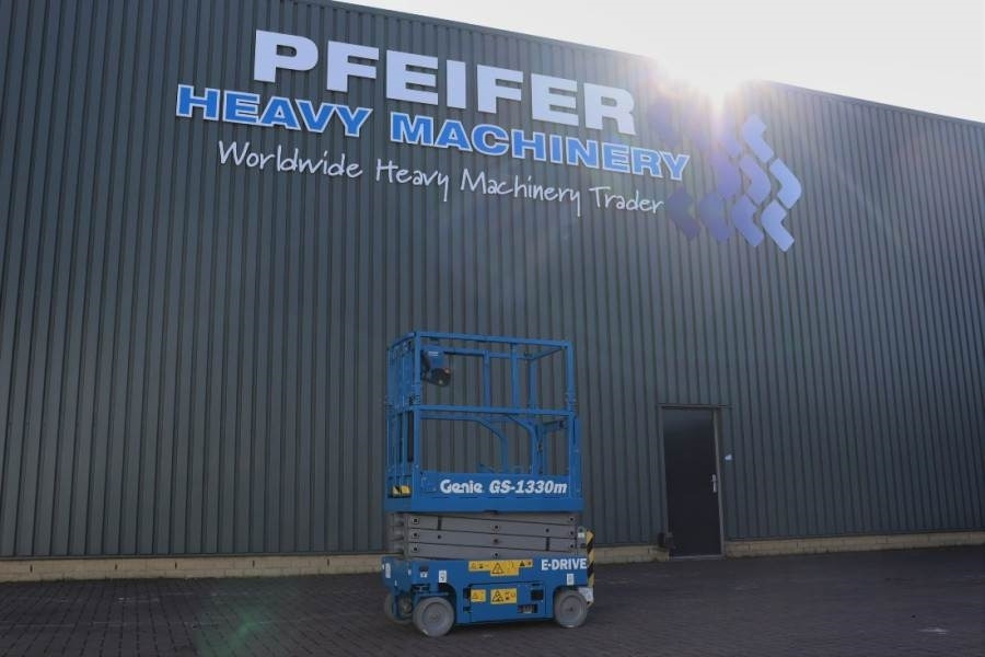 Genie GS1330M Valid inspection, *Guarantee! All-Electric - Šķērveida pacēlājs: foto 1 Genie GS1330M Valid inspection, *Guarantee! All-Electric - Šķērveida pacēlājs: foto 1