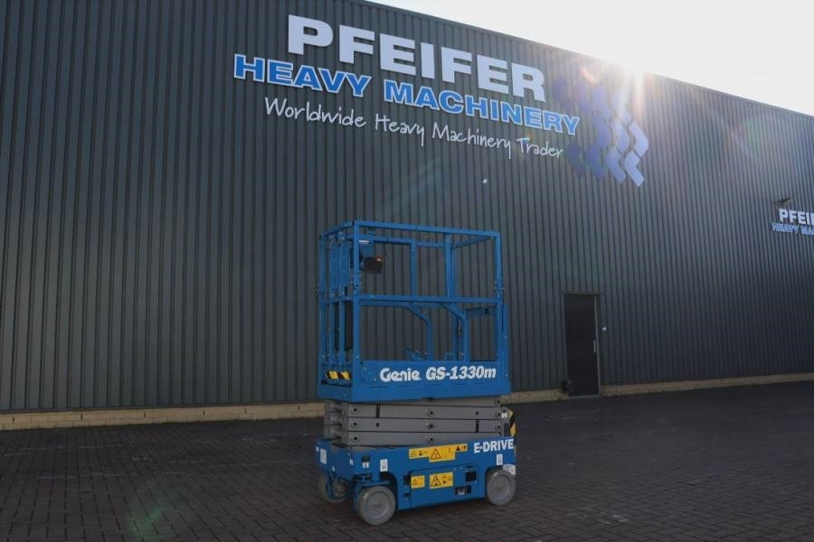 Genie GS1330M Valid inspection, *Guarantee! All-Electric - Šķērveida pacēlājs: foto 1 Genie GS1330M Valid inspection, *Guarantee! All-Electric - Šķērveida pacēlājs: foto 1