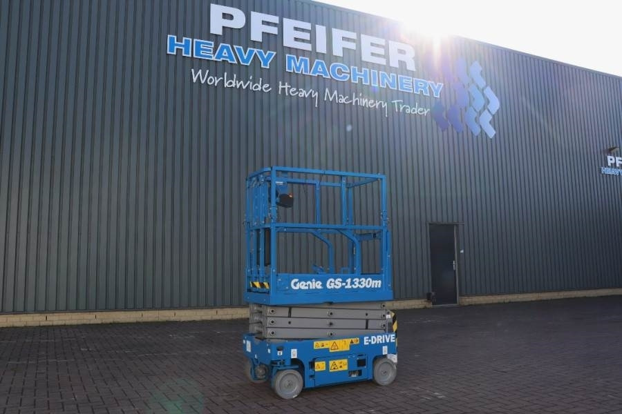 Genie GS1330M Valid inspection, *Guarantee! All-Electric - Šķērveida pacēlājs: foto 1 Genie GS1330M Valid inspection, *Guarantee! All-Electric - Šķērveida pacēlājs: foto 1