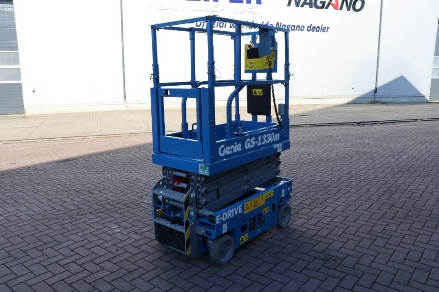 Genie GS1330M Valid inspection, *Guarantee! All-Electric - Šķērveida pacēlājs: foto 2 Genie GS1330M Valid inspection, *Guarantee! All-Electric - Šķērveida pacēlājs: foto 2