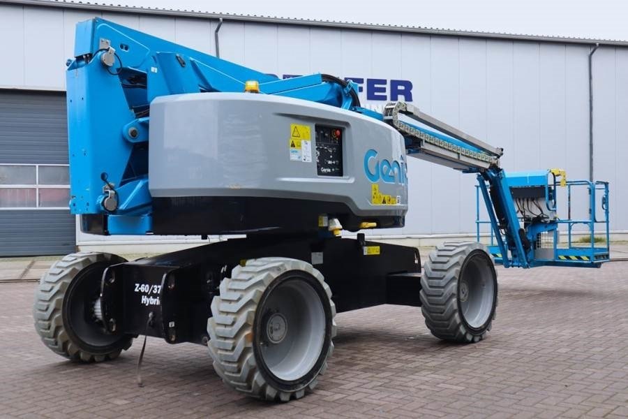 Genie Z60/37FE Valid Inspection, *Guarantee! Hybrid, 4x4 - Izlices pacēlājs: foto 2 Genie Z60/37FE Valid Inspection, *Guarantee! Hybrid, 4x4 - Izlices pacēlājs: foto 2