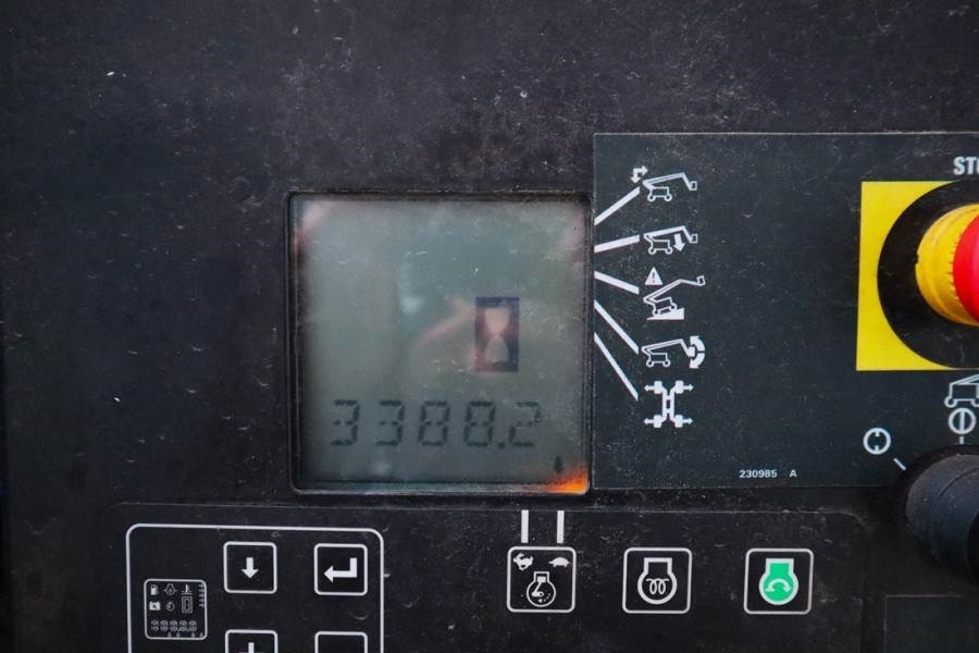 Genie ZX135/70 Diesel, 4x4x4 Drive, 43m Lifting Height, - Izlices pacēlājs: foto 5 Genie ZX135/70 Diesel, 4x4x4 Drive, 43m Lifting Height, - Izlices pacēlājs: foto 5