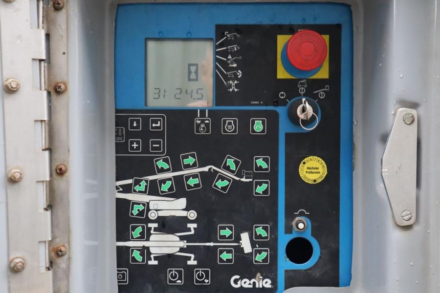 Genie ZX135/70 Diesel, 4x4x4 Drive, 43m Lifting Height, - Izlices pacēlājs: foto 4 Genie ZX135/70 Diesel, 4x4x4 Drive, 43m Lifting Height, - Izlices pacēlājs: foto 4