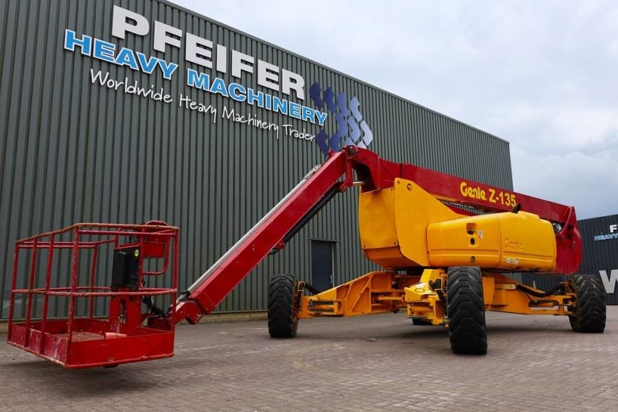 Genie ZX135/70 Diesel, 4x4x4 Drive, 43m Lifting Height, - Izlices pacēlājs: foto 2 Genie ZX135/70 Diesel, 4x4x4 Drive, 43m Lifting Height, - Izlices pacēlājs: foto 2