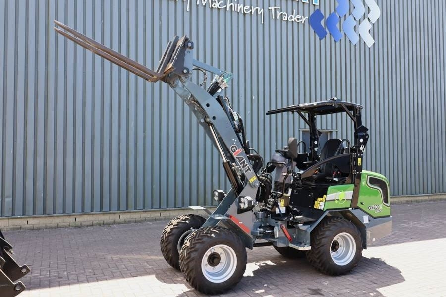 GiANT G2700E 100% Electric - Zero Emissions, Lithium-Iro - Riteņu iekrāvējs: foto 3 GiANT G2700E 100% Electric - Zero Emissions, Lithium-Iro - Riteņu iekrāvējs: foto 3