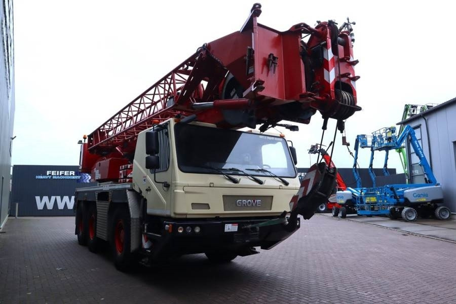 Visurgājējs celtnis Grove GMK3060 Diesel, 6x6x6 Drive, 60t Capacity, 43m Mai: foto 8 Visurgājējs celtnis Grove GMK3060 Diesel, 6x6x6 Drive, 60t Capacity, 43m Mai: foto 8