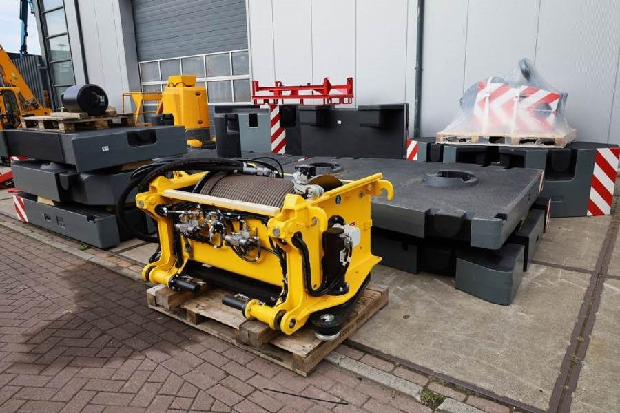 Grove GMK5250XL-1 Available For Rent, Dutch Registration - Visurgājējs celtnis: foto 3 Grove GMK5250XL-1 Available For Rent, Dutch Registration - Visurgājējs celtnis: foto 3