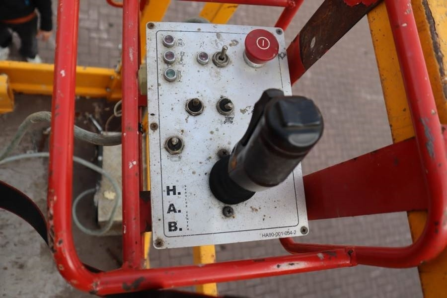 HAB S195-24 D4WDS Diesel, 4x4 Drive, 19.5m Working Hei - Šķērveida pacēlājs: foto 4 HAB S195-24 D4WDS Diesel, 4x4 Drive, 19.5m Working Hei - Šķērveida pacēlājs: foto 4