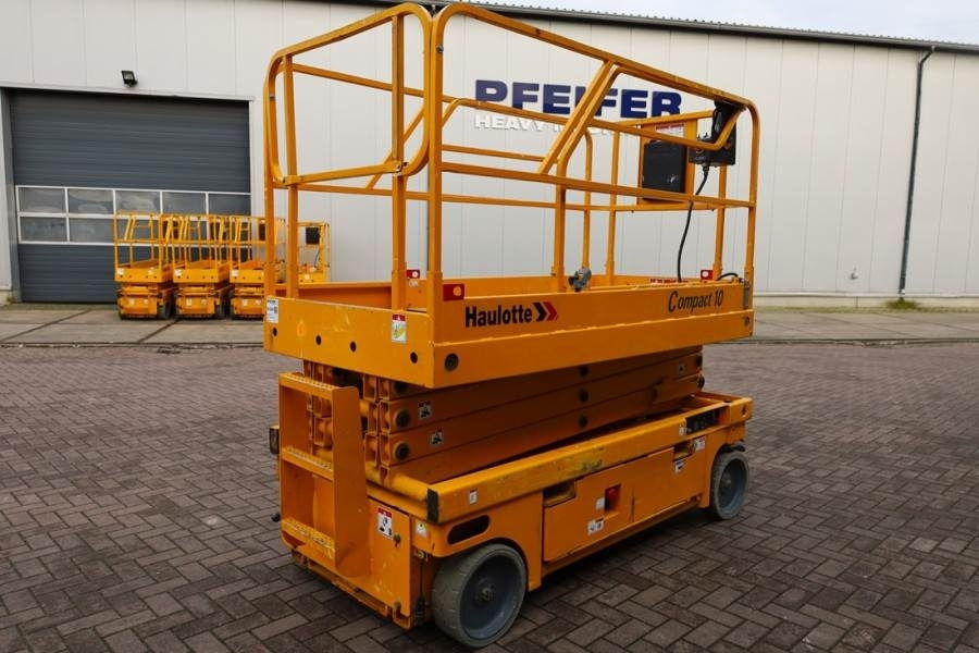 Haulotte Compact 10 Electric, 10m Working Height, 450kg Cap - Šķērveida pacēlājs: foto 2 Haulotte Compact 10 Electric, 10m Working Height, 450kg Cap - Šķērveida pacēlājs: foto 2
