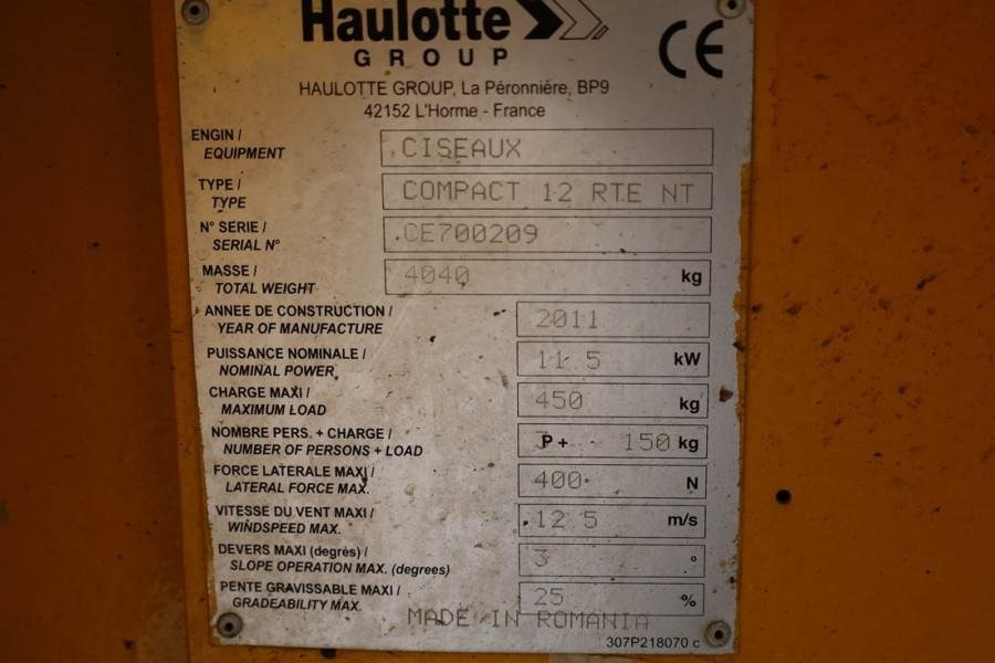 Šķērveida pacēlājs Haulotte Compact 12RTE Electric, 12m Working Height, 450kg: foto 7