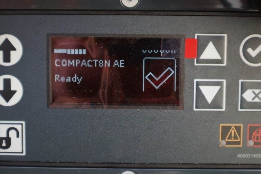 Šķērveida pacēlājs Haulotte Compact 8N Valid inspection, *Guarantee! 8m Workin: foto 15