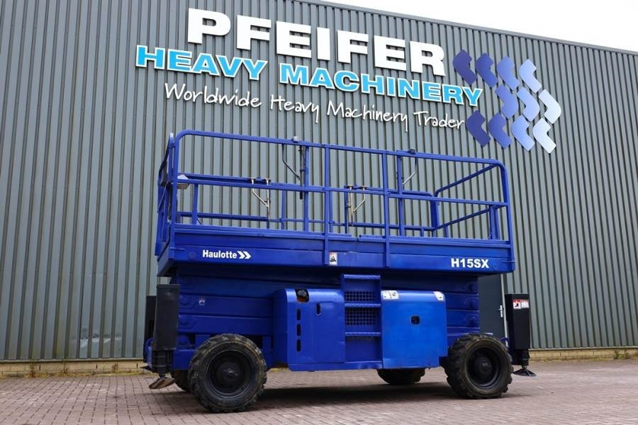 Haulotte H15SX Diesel, 4x4 Drive 15 Working Height, 500kg C - Šķērveida pacēlājs: foto 1 Haulotte H15SX Diesel, 4x4 Drive 15 Working Height, 500kg C - Šķērveida pacēlājs: foto 1