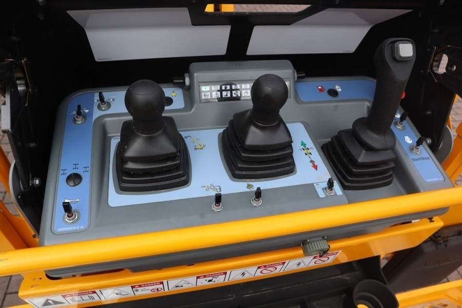 Haulotte HT23RTJ O Valid Inspection, *Guarantee! Diesel, 4x - Teleskopiskais pacēlājs: foto 4 Haulotte HT23RTJ O Valid Inspection, *Guarantee! Diesel, 4x - Teleskopiskais pacēlājs: foto 4