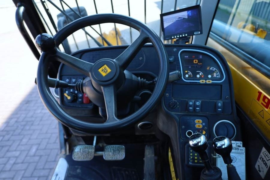 JCB 535-125 Diesel, 4x4x4 Drive, 12.5m Lifting Height, - Teleskopiskais iekrāvējs: foto 5 JCB 535-125 Diesel, 4x4x4 Drive, 12.5m Lifting Height, - Teleskopiskais iekrāvējs: foto 5