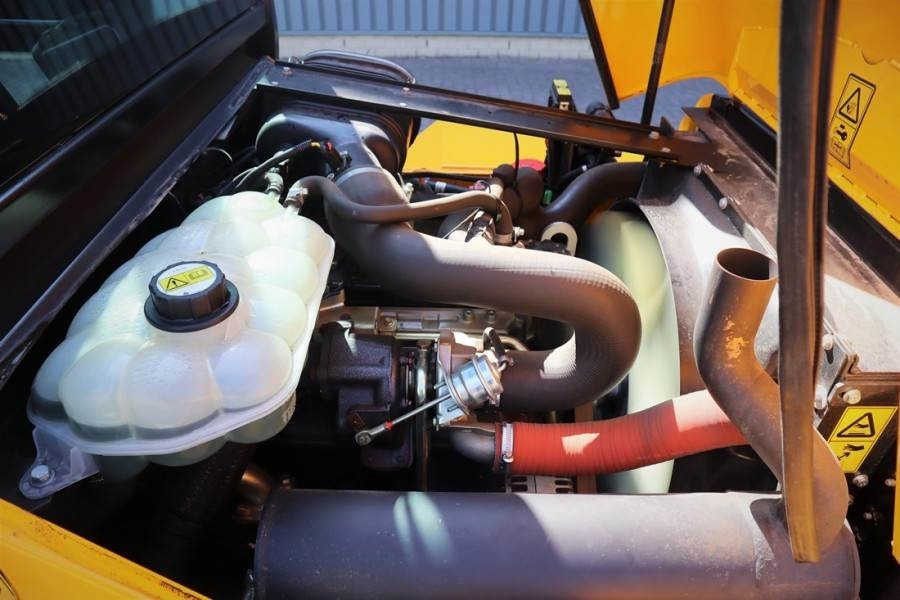 JCB 940-4 T4 Valid inspection, *Guarantee! Diesel, 4x4 - Bezceļu autokrāvējs: foto 3 JCB 940-4 T4 Valid inspection, *Guarantee! Diesel, 4x4 - Bezceļu autokrāvējs: foto 3
