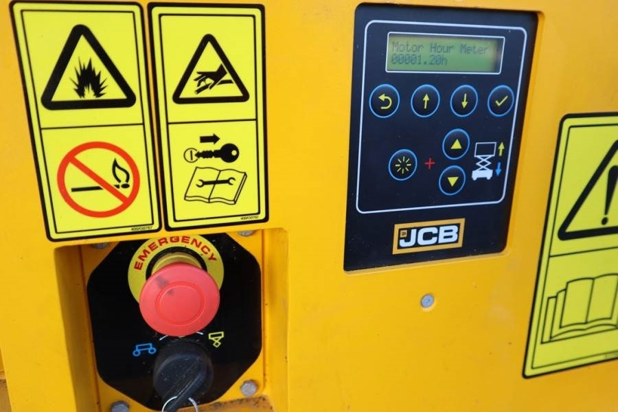 JCB S1930E Valid inspection, *Guarantee! 8m Working He - Šķērveida pacēlājs: foto 4 JCB S1930E Valid inspection, *Guarantee! 8m Working He - Šķērveida pacēlājs: foto 4