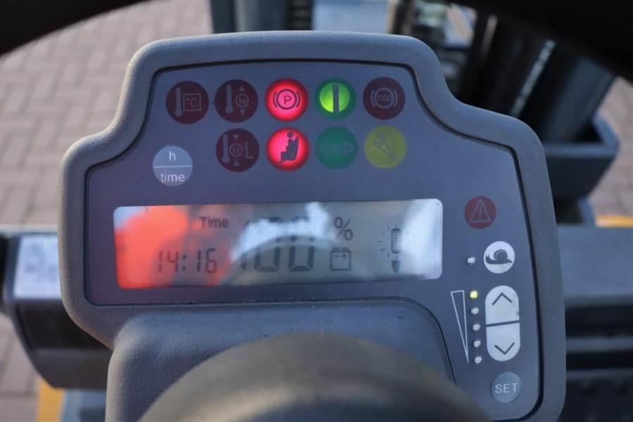 Jungheinrich EFG535 Electric, Lifting Height 4700mm, Freelift 1 - Dīzeļiekrāvējs: foto 5 Jungheinrich EFG535 Electric, Lifting Height 4700mm, Freelift 1 - Dīzeļiekrāvējs: foto 5