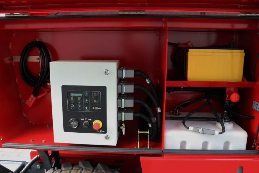 Šķērveida pacēlājs Magni DS1823RT New And Available Directly From Stock, Di: foto 9 Šķērveida pacēlājs Magni DS1823RT New And Available Directly From Stock, Di: foto 9