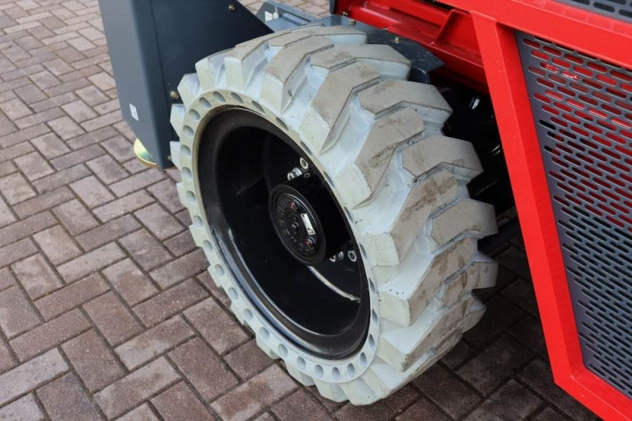 Šķērveida pacēlājs Magni DS1823RT New And Available Directly From Stock, Di: foto 16 Šķērveida pacēlājs Magni DS1823RT New And Available Directly From Stock, Di: foto 16