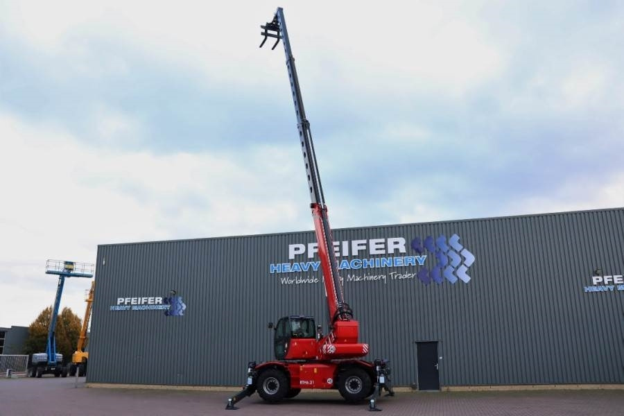 Magni RTH 6.21-D/D 6000kg Capacity, 21m Lifting Height, - Teleskopiskais iekrāvējs: foto 2 Magni RTH 6.21-D/D 6000kg Capacity, 21m Lifting Height, - Teleskopiskais iekrāvējs: foto 2