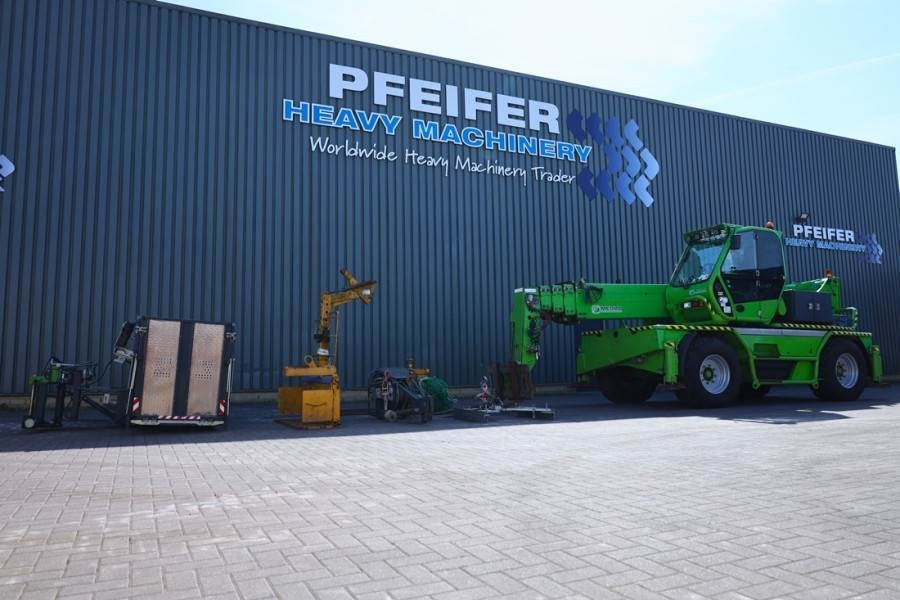 Merlo ROTO 40.26 MCSS Equipped With Various Attachments, - Teleskopiskais iekrāvējs: foto 1 Merlo ROTO 40.26 MCSS Equipped With Various Attachments, - Teleskopiskais iekrāvējs: foto 1