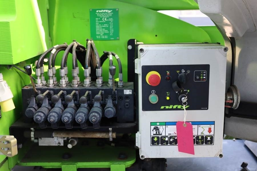 Niftylift HR17NDE HYBRIDE MK3 Hybrid Battery & Diesel, 17m W - Izlices pacēlājs: foto 5 Niftylift HR17NDE HYBRIDE MK3 Hybrid Battery & Diesel, 17m W - Izlices pacēlājs: foto 5