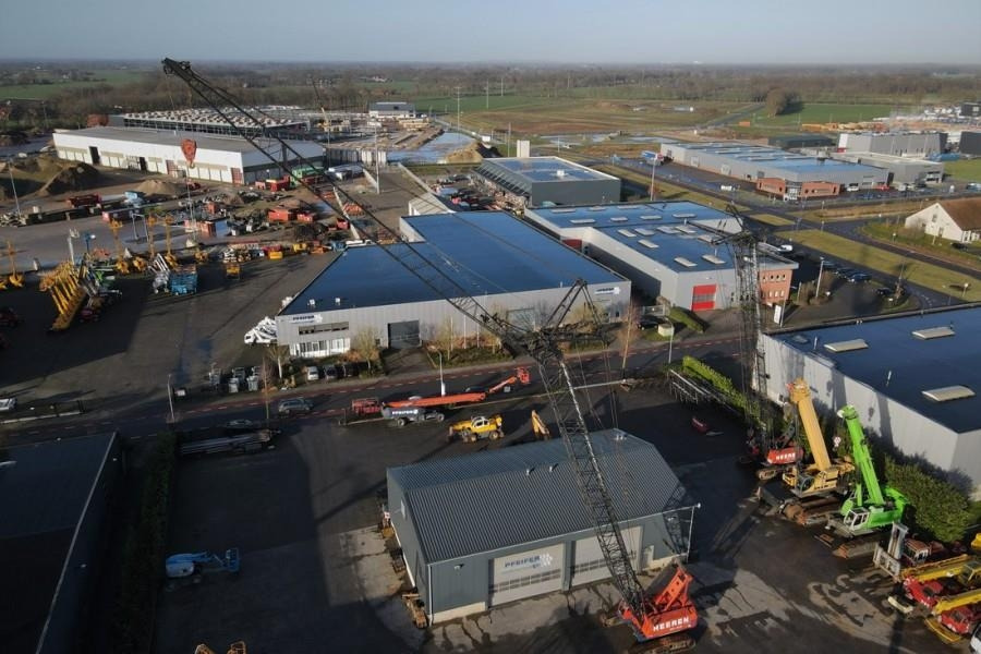 Sumitomo SC700-II 70t Capacity, 43m Boom, 31m Movable Jib, - Kāpurķēžu celtnis: foto 4 Sumitomo SC700-II 70t Capacity, 43m Boom, 31m Movable Jib, - Kāpurķēžu celtnis: foto 4