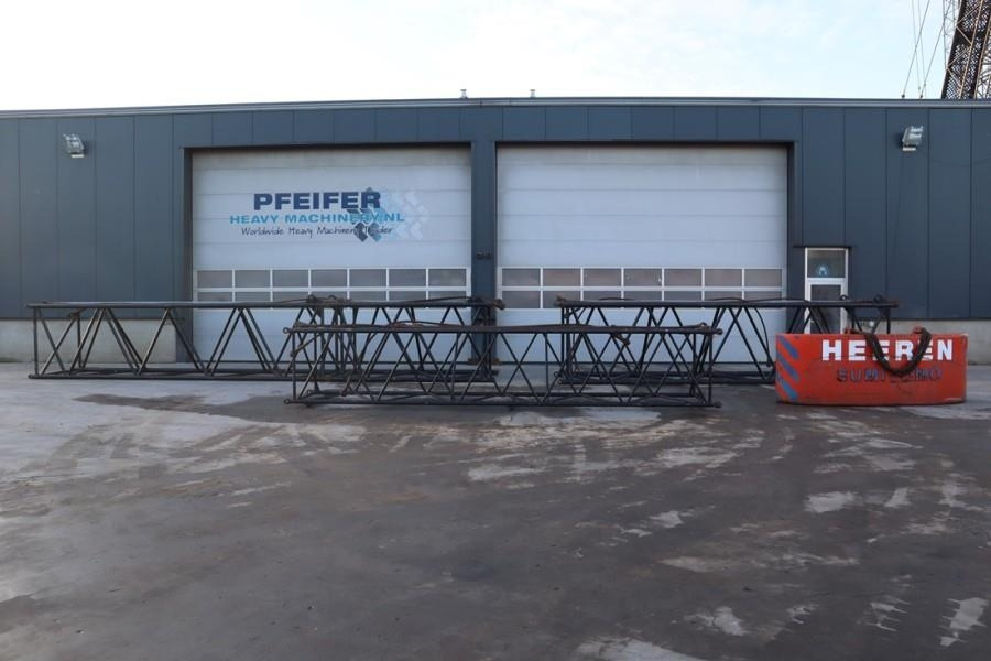 Sumitomo SC700-II 70t Capacity, 43m Boom, 31m Movable Jib, - Kāpurķēžu celtnis: foto 2 Sumitomo SC700-II 70t Capacity, 43m Boom, 31m Movable Jib, - Kāpurķēžu celtnis: foto 2