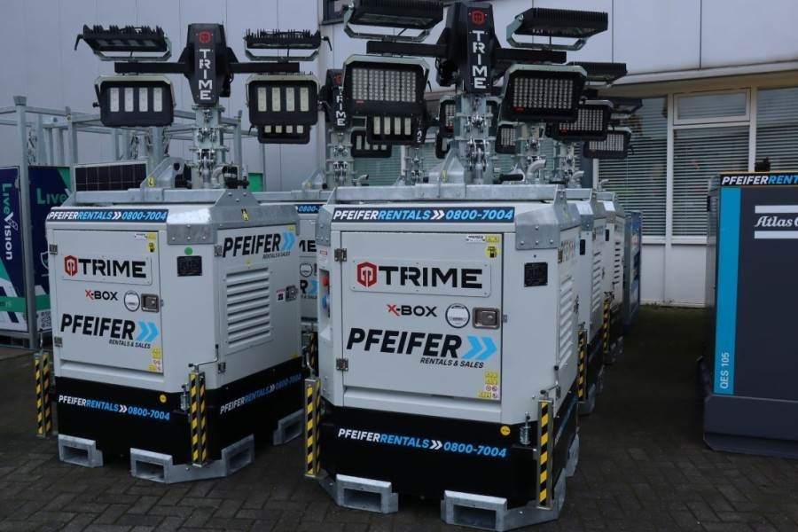 Trime X-BOX 4x320W Valid inspection, *Guarantee! H - Apgaismojuma stabs: foto 2 Trime X-BOX 4x320W Valid inspection, *Guarantee! H - Apgaismojuma stabs: foto 2