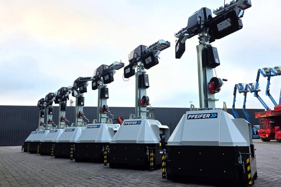 Apgaismojuma stabs Trime X-Mast 4 × 320W LED Valid Inspection, *Guarantee!: foto 7