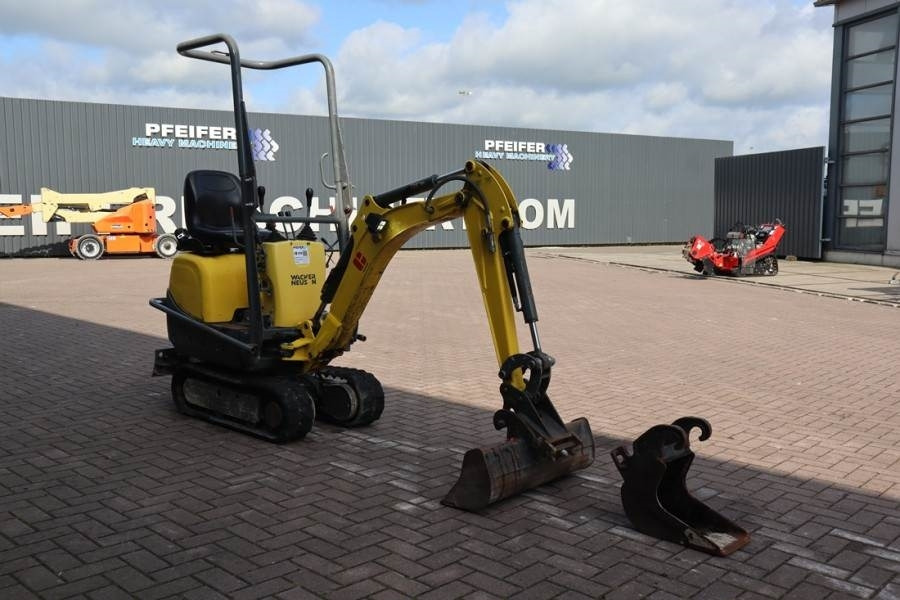 Wacker Neuson SWE08B Wacker Neuson mini excavator including 2 bu - Mini-ekskavators: foto 2 Wacker Neuson SWE08B Wacker Neuson mini excavator including 2 bu - Mini-ekskavators: foto 2