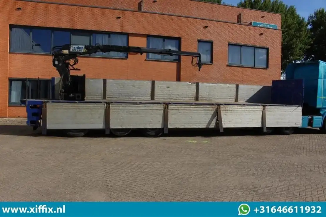 Floor 3-ass. Steenoplegger met Kennis 14 ton/mtr. Kraan / 13425 - Bortu puspiekabe/ Platforma: foto 4 Floor 3-ass. Steenoplegger met Kennis 14 ton/mtr. Kraan / 13425 - Bortu puspiekabe/ Platforma: foto 4