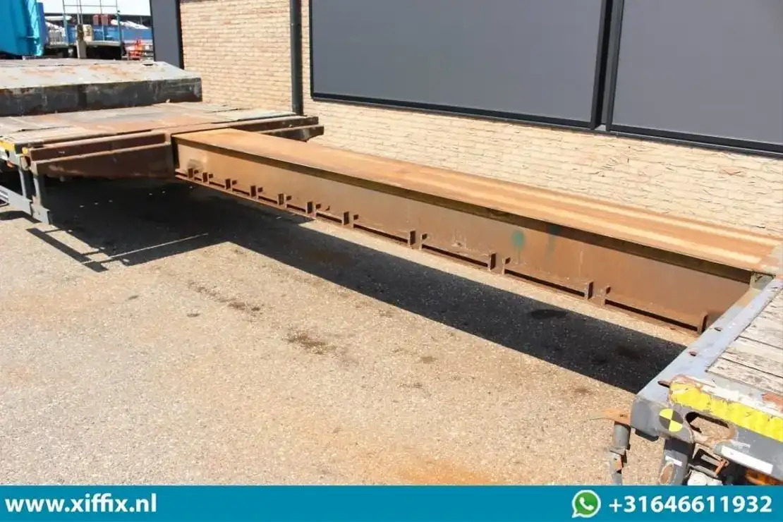 Meusburger 3-ass. Uitschuifbare semi dieplader / Naloop gestuurd / 13821 - Puspiekabe zema profila platforma: foto 5 Meusburger 3-ass. Uitschuifbare semi dieplader / Naloop gestuurd / 13821 - Puspiekabe zema profila platforma: foto 5