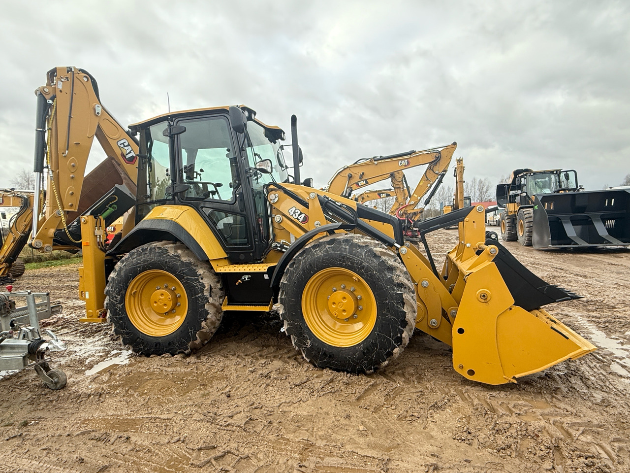 CATERPILLAR 434 - Ekskavators-iekrāvējs: foto 4 CATERPILLAR 434 - Ekskavators-iekrāvējs: foto 4