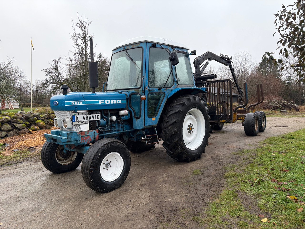 Ford 5610 DP - Traktors: foto 1 Ford 5610 DP - Traktors: foto 1