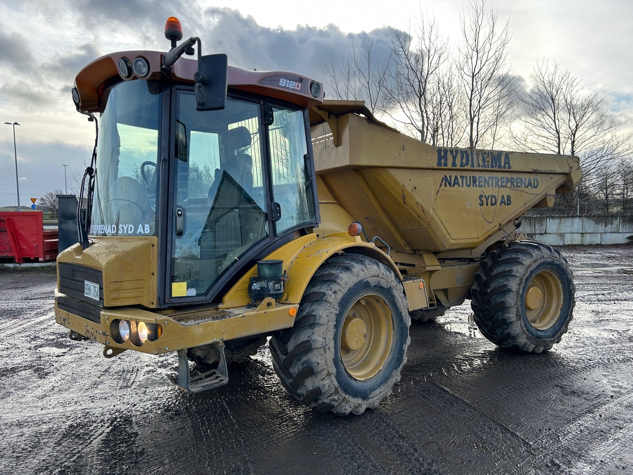 Hydrema 912D - Bezceļu pašizgāzējs: foto 1 Hydrema 912D - Bezceļu pašizgāzējs: foto 1