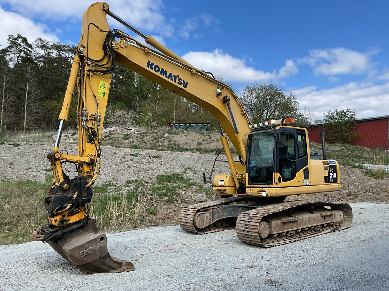 Komatsu PC210LC-8 - Ekskavators: foto 1 Komatsu PC210LC-8 - Ekskavators: foto 1