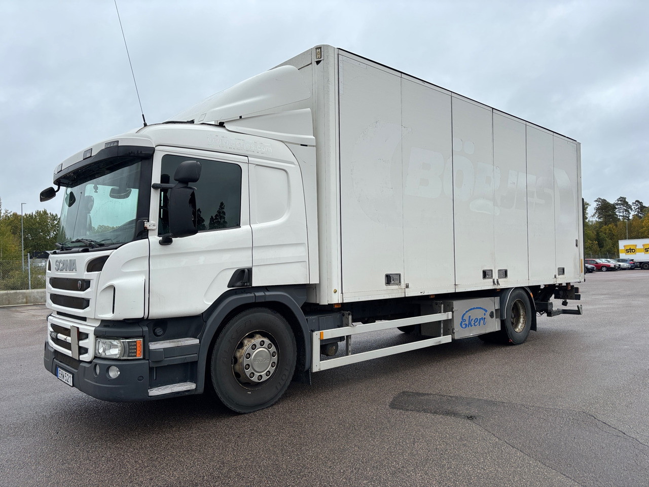 Scania P370 - Kravas automašīna: foto 1 Scania P370 - Kravas automašīna: foto 1