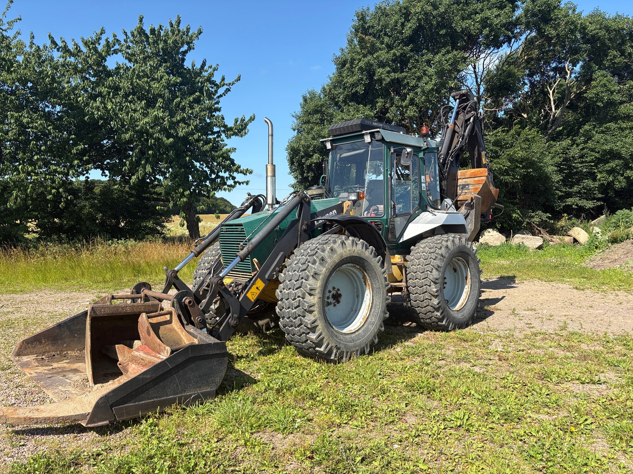 Lännen 740 S - Ekskavators-iekrāvējs: foto 1 Lännen 740 S - Ekskavators-iekrāvējs: foto 1
