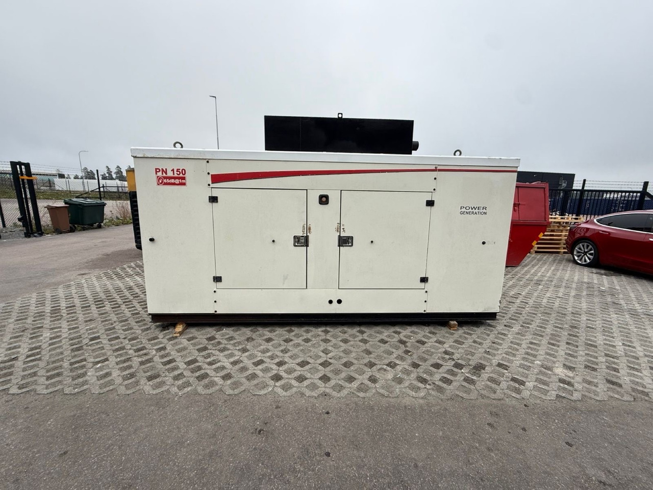 Perkins 150 kVA - Elektroģenerators: foto 1 Perkins 150 kVA - Elektroģenerators: foto 1