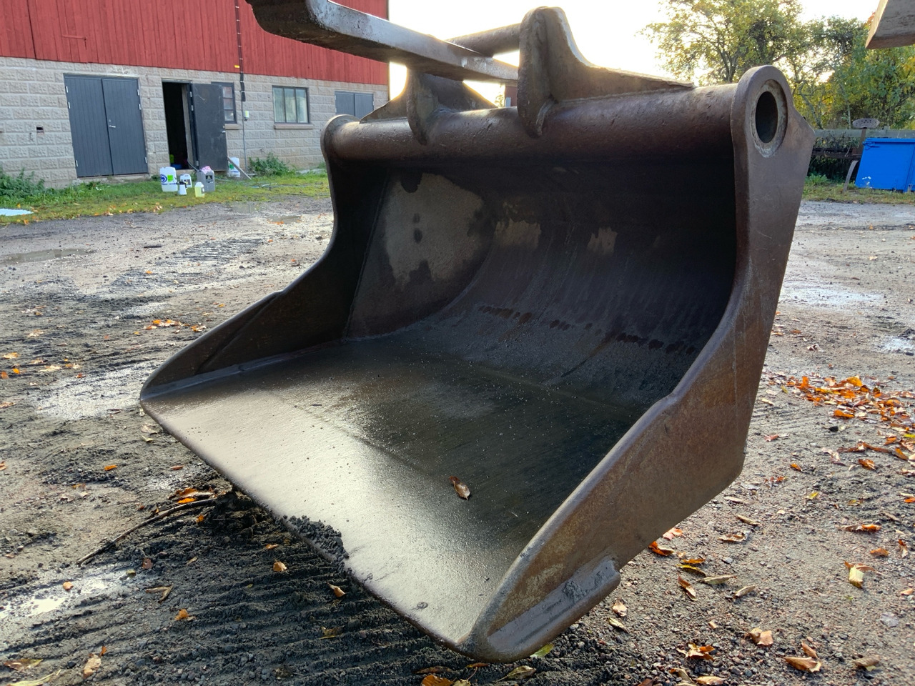 SB 18/16 - Kauss: foto 1 SB 18/16 - Kauss: foto 1