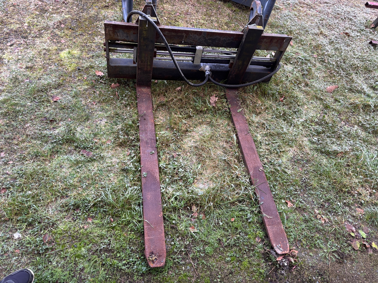 Sonnet 2500kg - Dakšas: foto 1 Sonnet 2500kg - Dakšas: foto 1