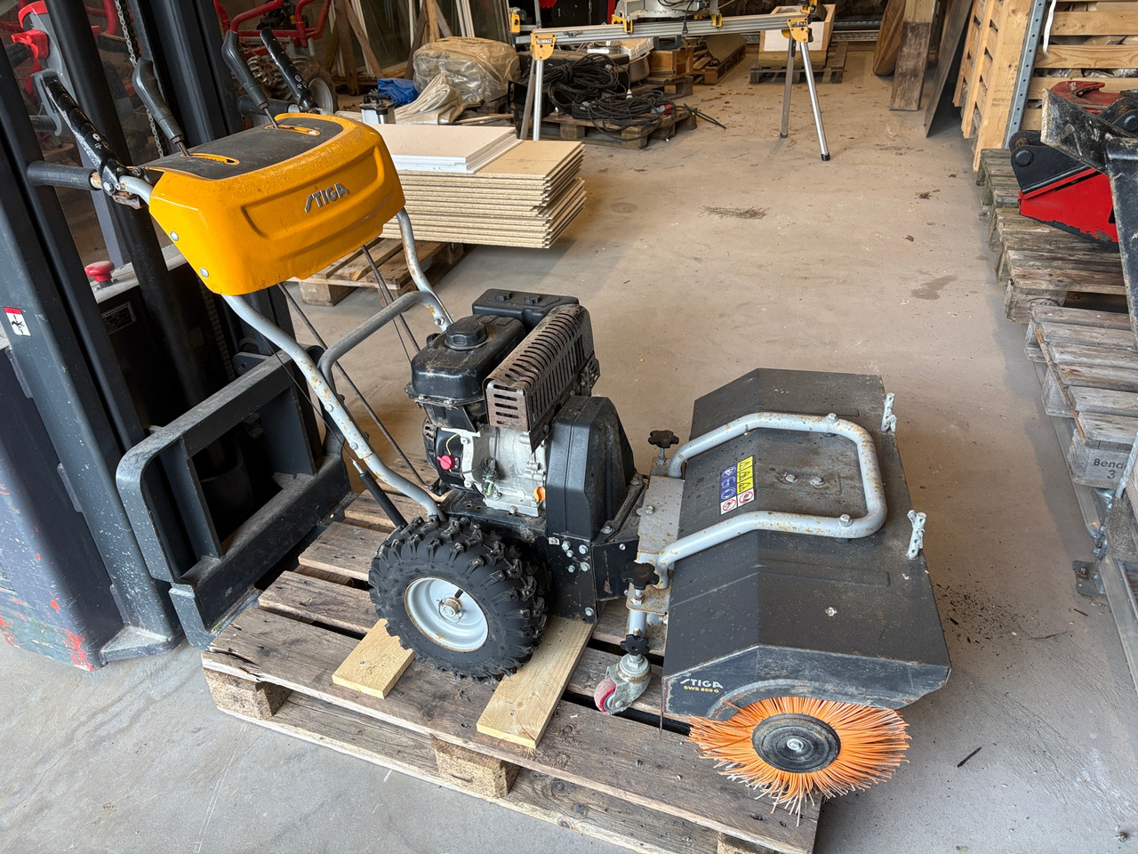 Stiga SWS 800 G - Birste: foto 1 Stiga SWS 800 G - Birste: foto 1