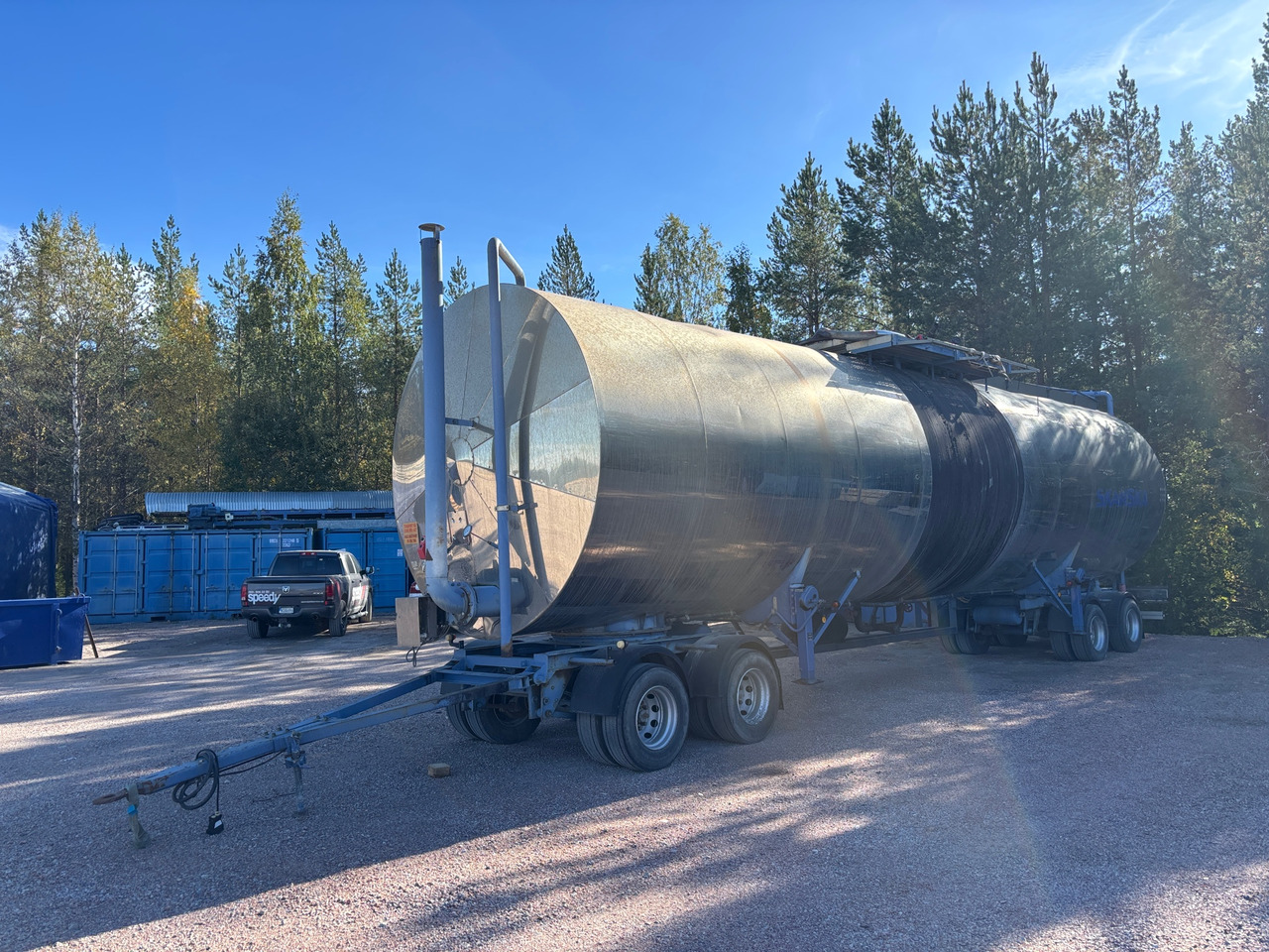 Tank Mobil DNV 01-753884 - Gudronators, Piekabe: foto 1 Tank Mobil DNV 01-753884 - Gudronators, Piekabe: foto 1