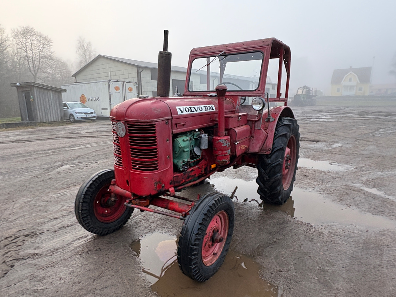 Volvo BM 230 Victor - Traktors: foto 1 Volvo BM 230 Victor - Traktors: foto 1