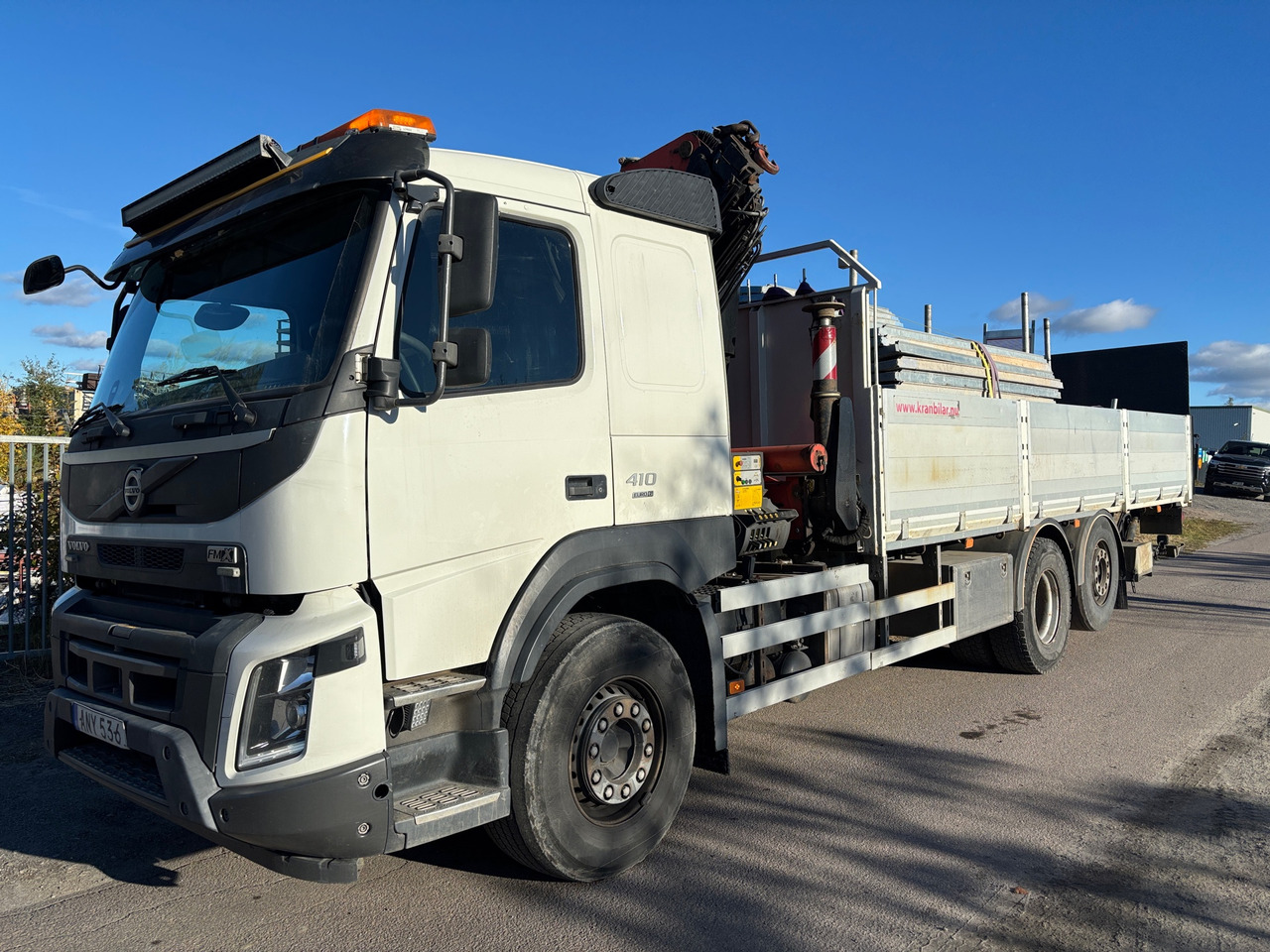 Volvo FM 410 - Kravas auto ar manipulatoru: foto 1 Volvo FM 410 - Kravas auto ar manipulatoru: foto 1