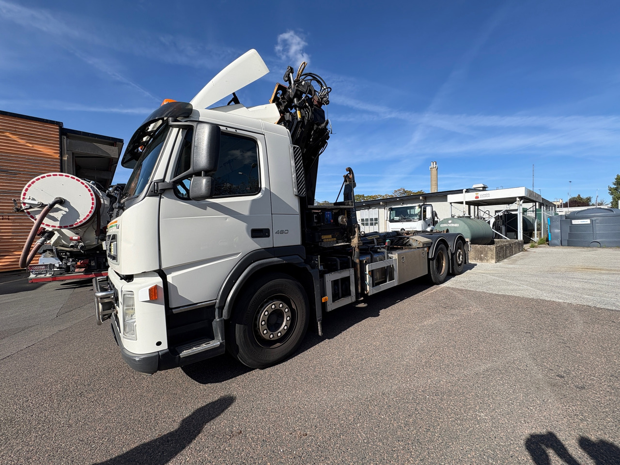 Volvo FM 460 - Pacēlājs ar āķi: foto 1 Volvo FM 460 - Pacēlājs ar āķi: foto 1