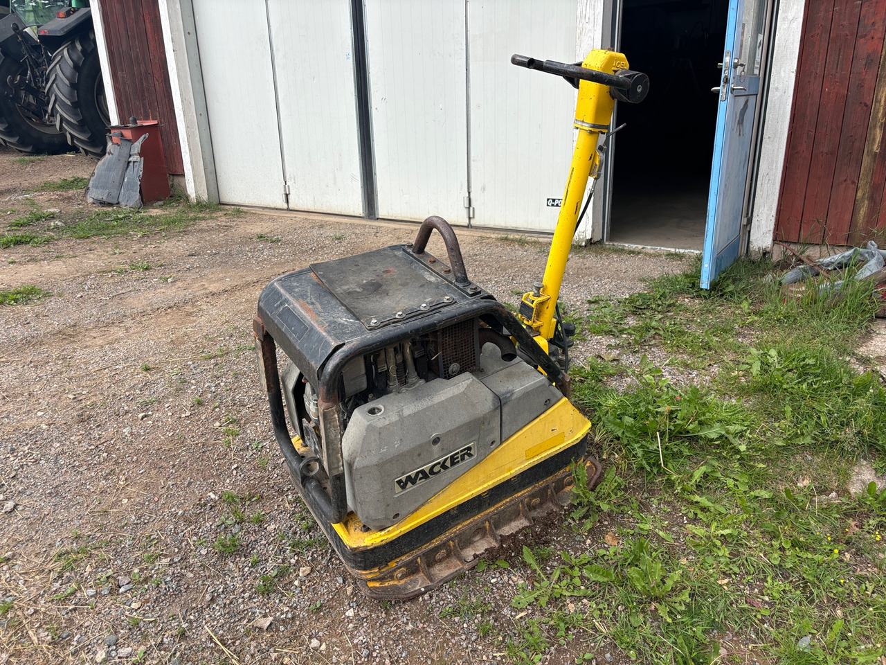 Wacker Neuson DPU 6055 - Vibrobliete: foto 1 Wacker Neuson DPU 6055 - Vibrobliete: foto 1