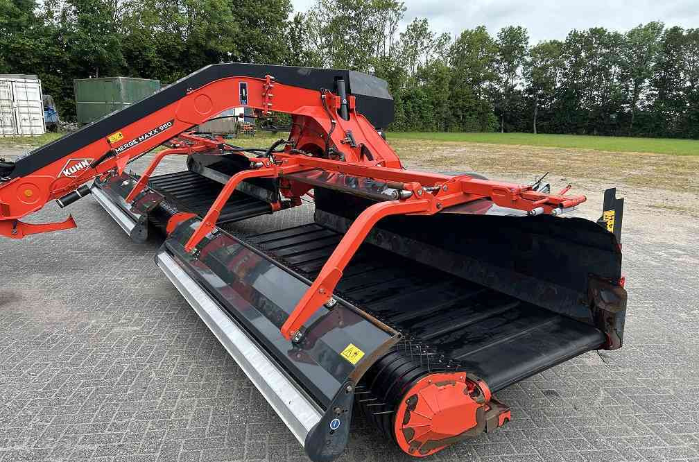 Kuhn VERKOCHT! - Vālotājs/ Ārdītājs: foto 3 Kuhn VERKOCHT! - Vālotājs/ Ārdītājs: foto 3